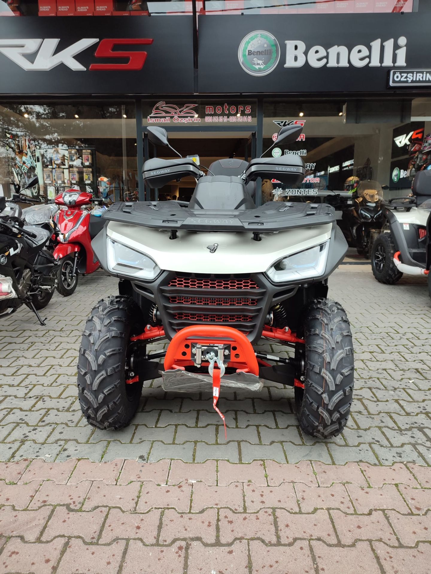 SEGWAY Snarler 570 Euro5+ Özel Seri